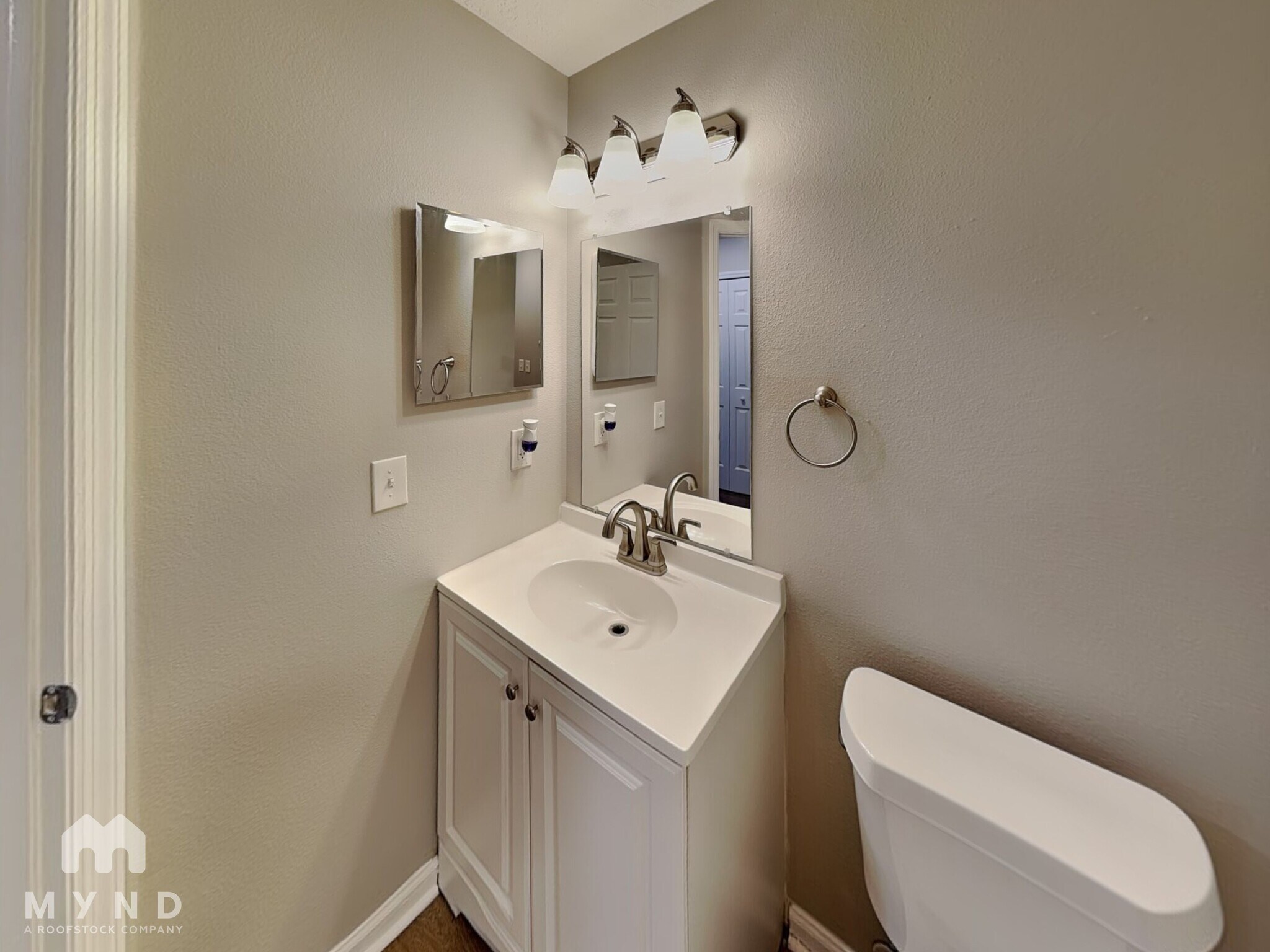 Building Photo - 2581 Sage Dr