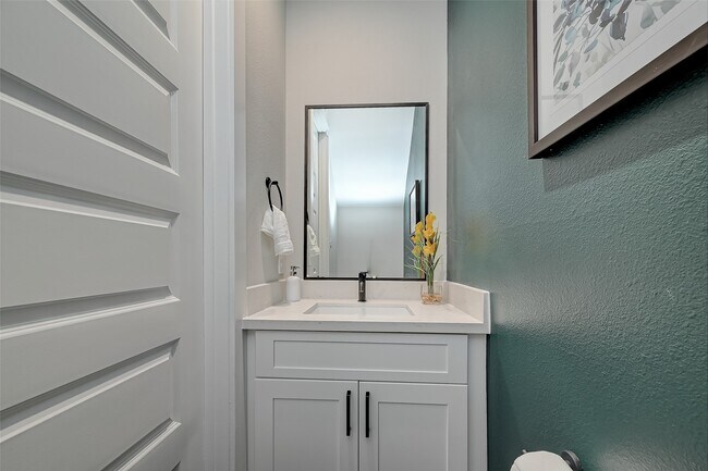 Building Photo - 2105 Sam Wilson St