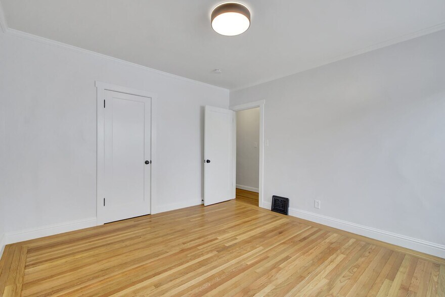 Building Photo - 1231 Gilman St