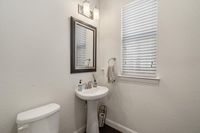 Building Photo - 8917 Wind Springs Dr