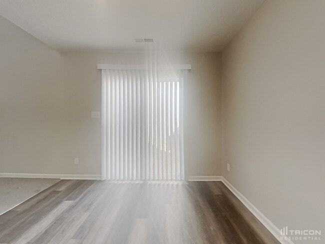 Building Photo - 6616 Dunsdin Dr