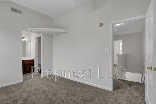 Building Photo - 7349 Perrin Cove