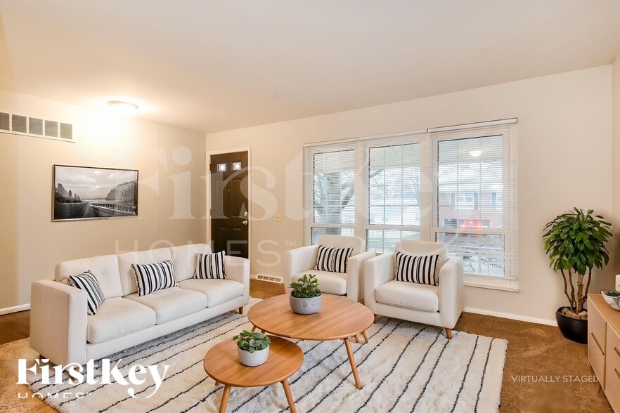 Building Photo - 10522 Copperfield Dr