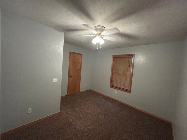 Building Photo - 3814 W Parkridge Cir