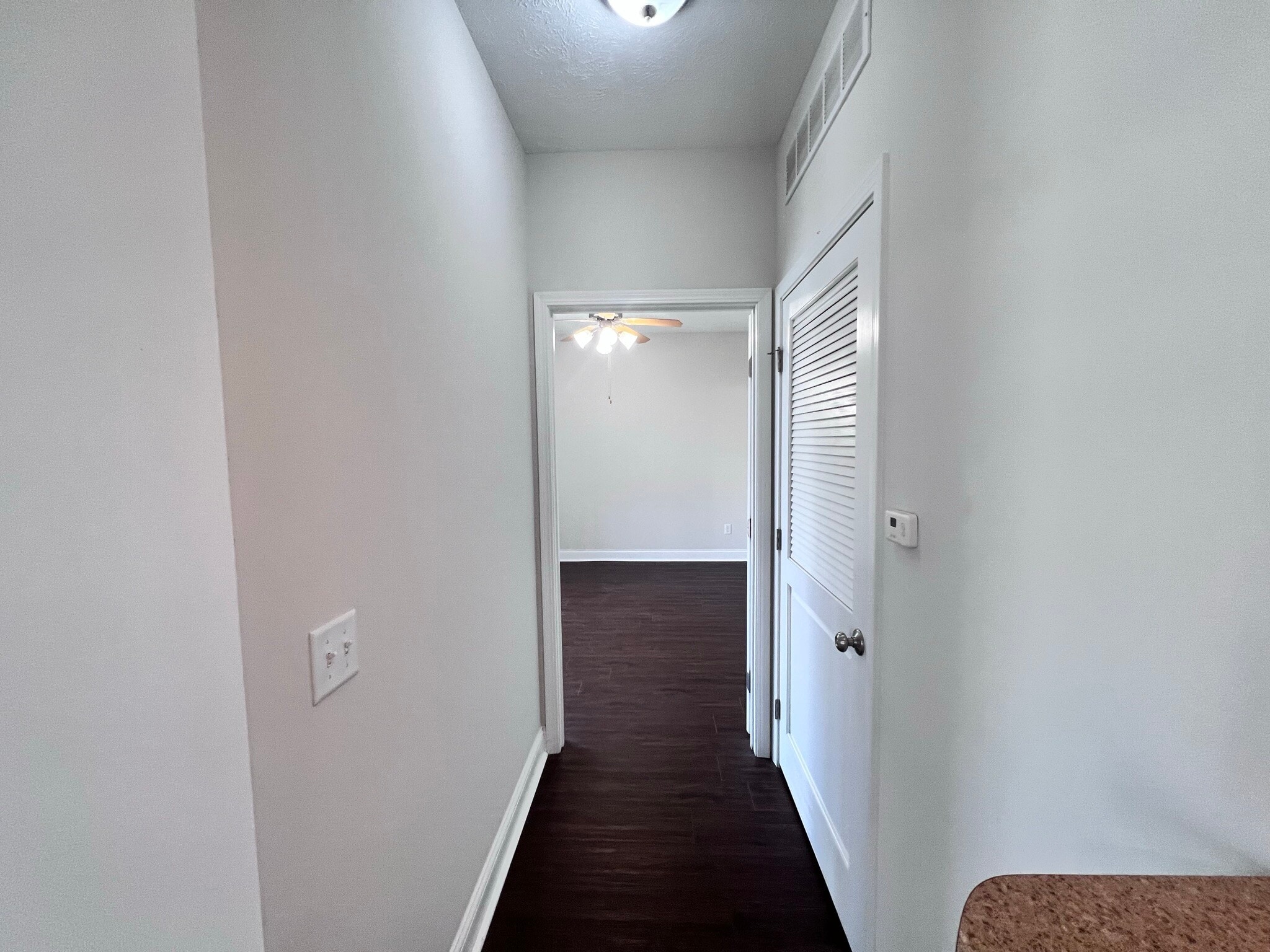 Building Photo - 3020 E Stillwater Lndg