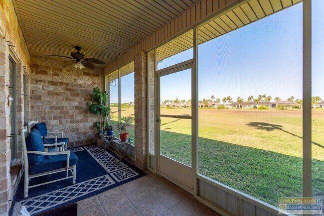 Building Photo - 29 Torrey Pines Dr