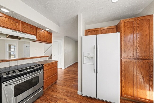 Building Photo - 4316 Paintbrush Dr