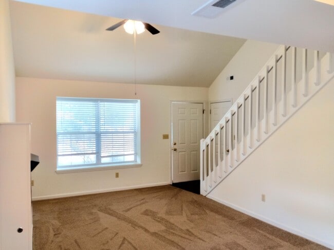 Building Photo - 3501 Delmar Ct