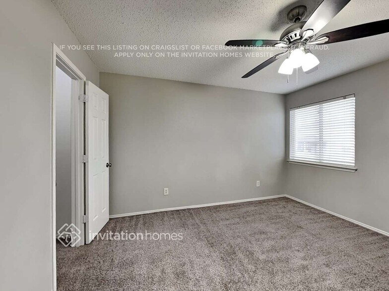 Building Photo - 1013 Manassas Dr