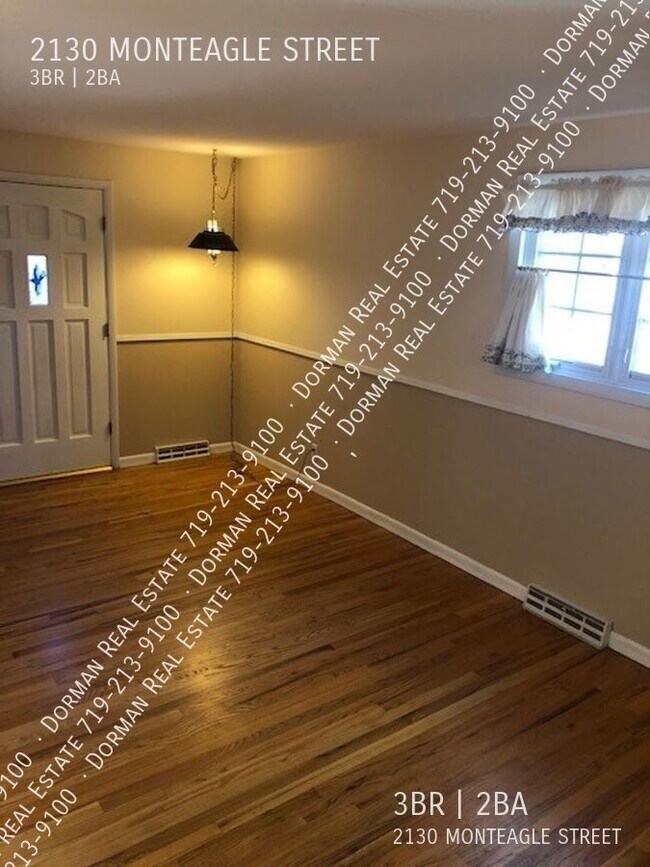 Building Photo - 2130 Monteagle St