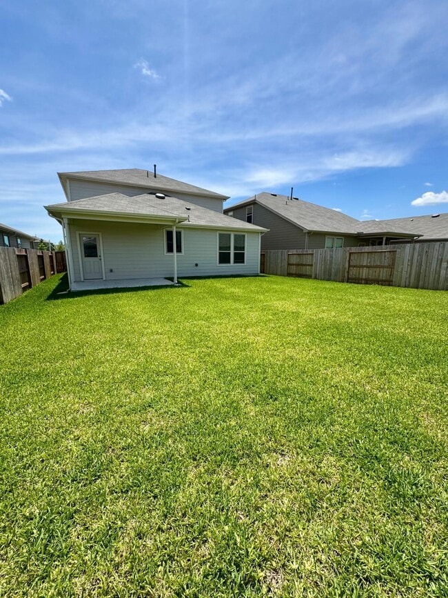 Building Photo - 15357 Dapple Blf Ln