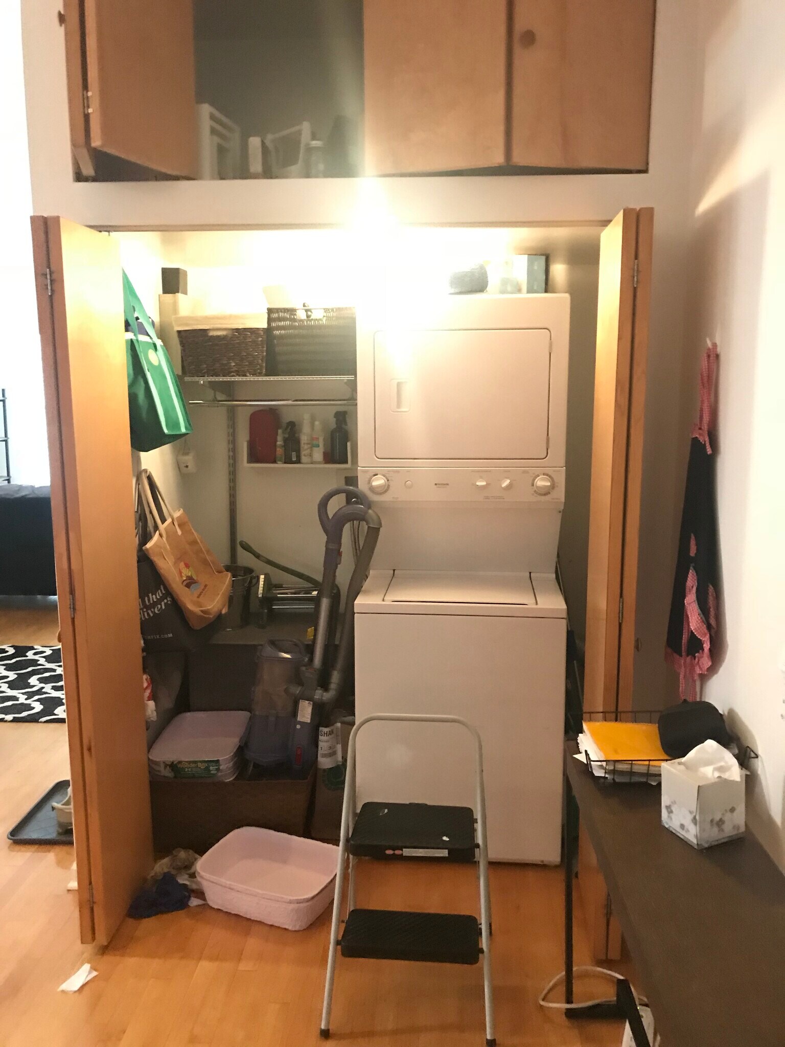 Building Photo - 1407 N Wicker Park Ave