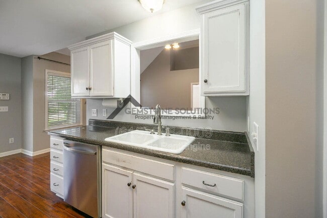 Building Photo - 2608 Matchstick Pl