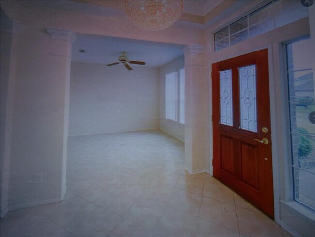 Building Photo - 13223 Haven Falls Ln