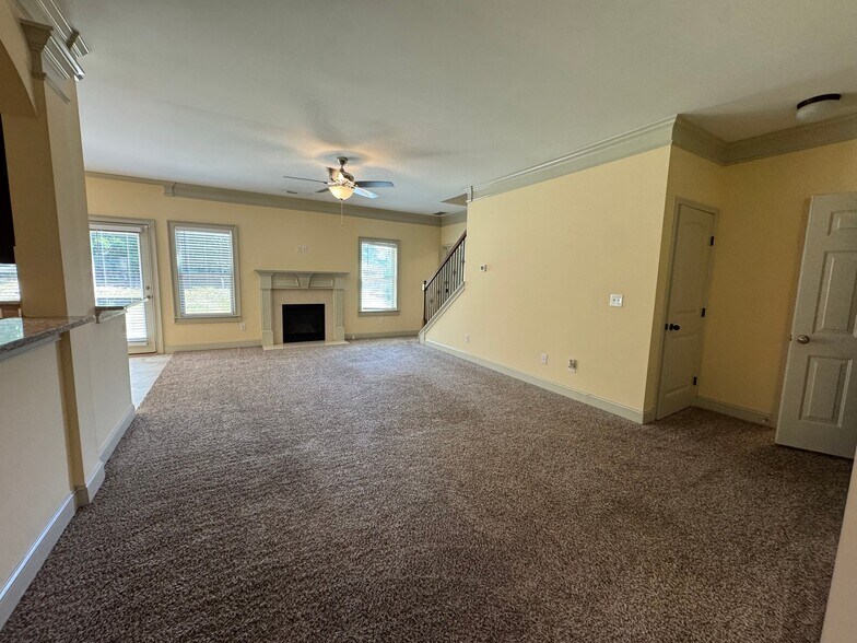 Building Photo - 2640 Tyler Bay Ln