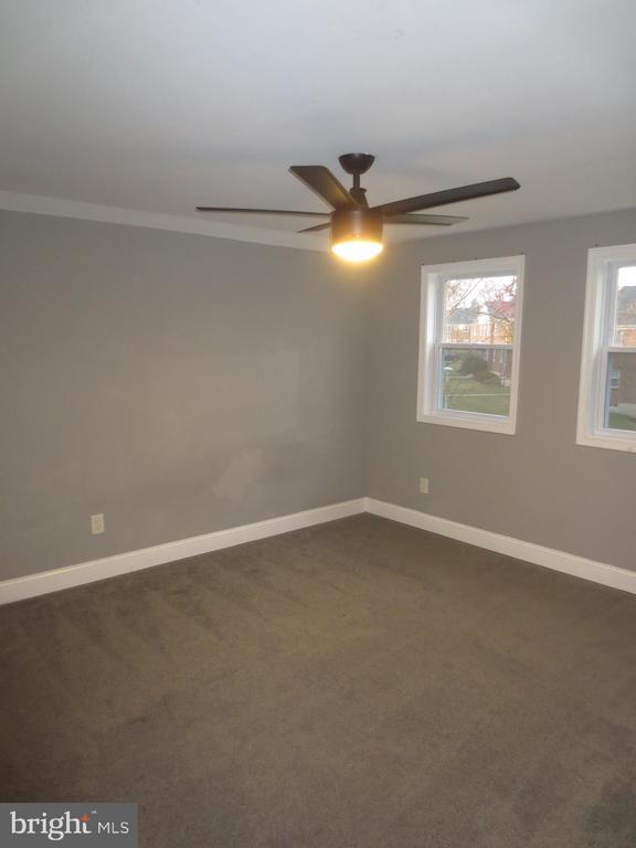 Building Photo - 2027 Ramblewood Rd