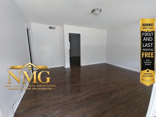 Building Photo - 1069 Brookley St