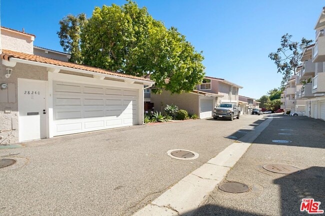 Building Photo - 28240 Rey De Copas Ln