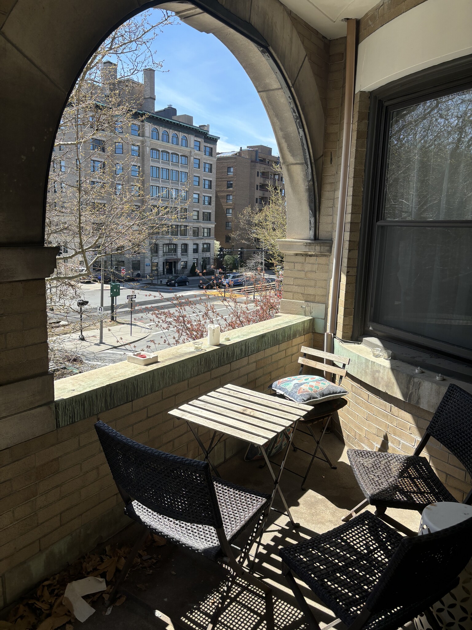 Building Photo - 1080 Beacon St