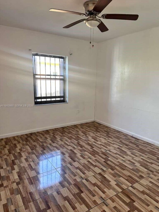 Building Photo - 576 NW 147th St