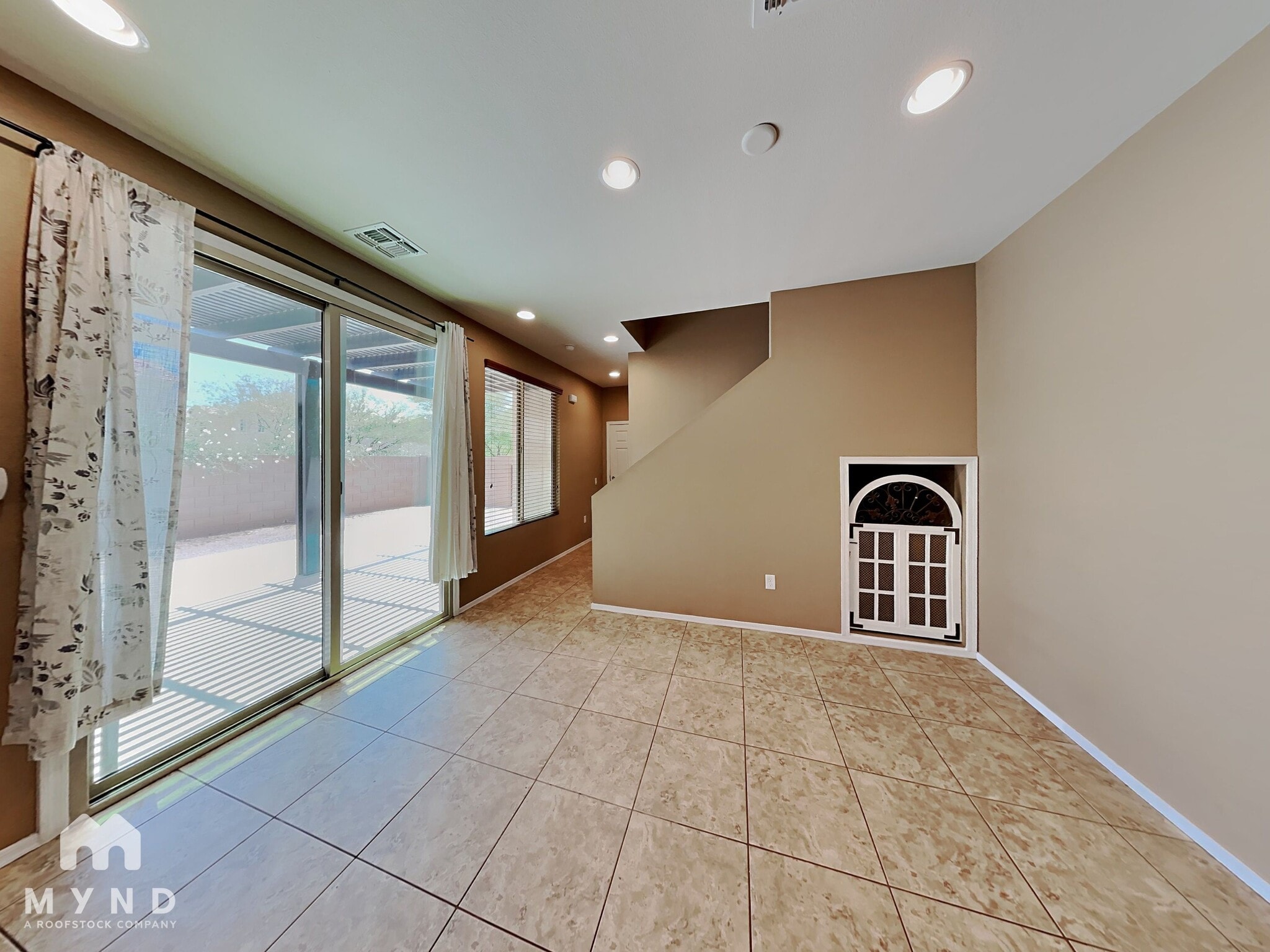 Building Photo - 10991 E Midnight Moon Ln