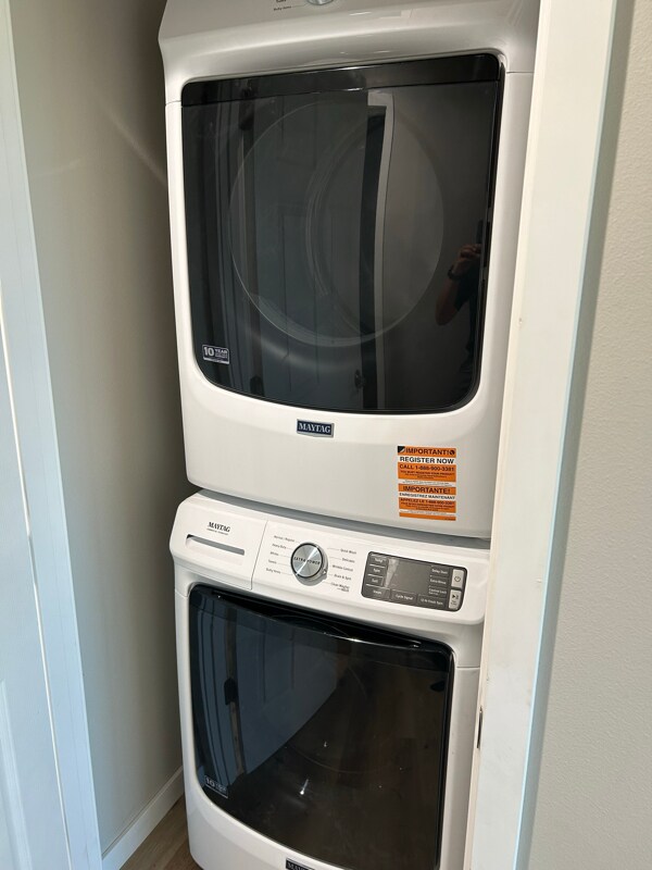 Building Photo - 2702 36th Ave S