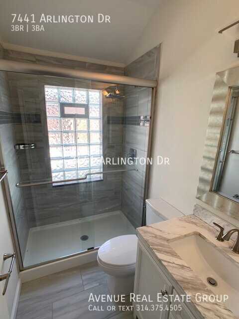 Building Photo - 7441 Arlington Dr