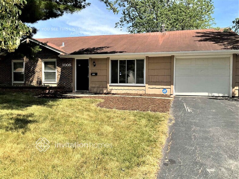Primary Photo - 1005 Harvard Ln
