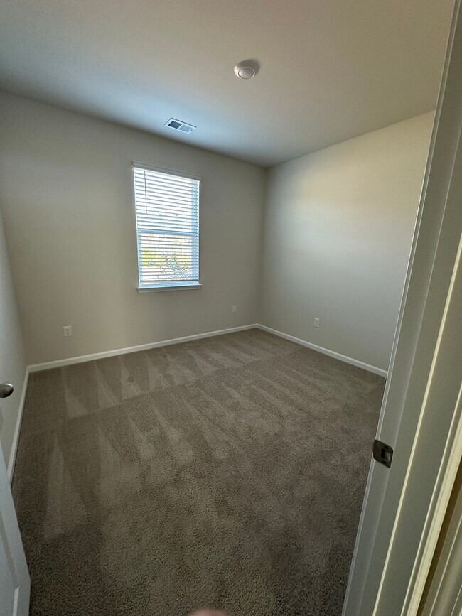 Building Photo - 1239 Rippling Cv Lp SW