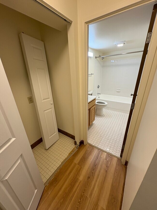 Building Photo - 400 Massachusetts Ave