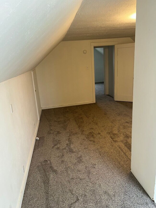 Building Photo - 29133 Milliron Rd