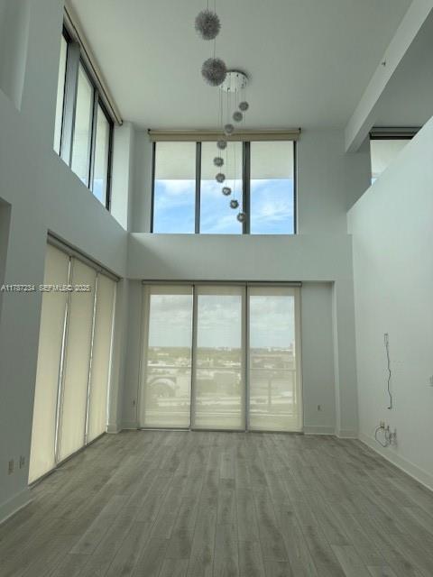 Building Photo - 3451 NE 1st Ave