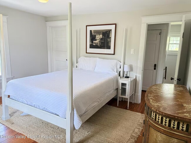 Building Photo - 590 NY-23B