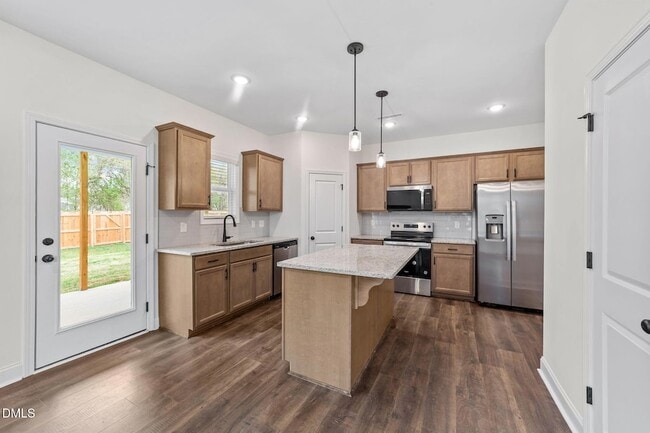 Building Photo - 360 Maidenhair Pl