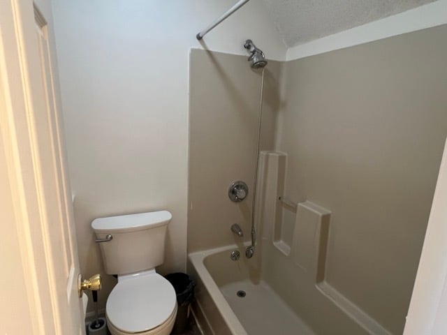 Building Photo - 2119 Silverbrook Dr