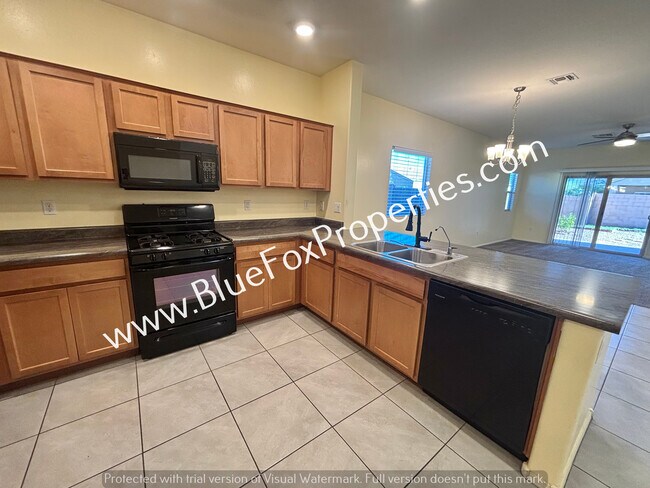 Building Photo - 12183 E Metz Dr