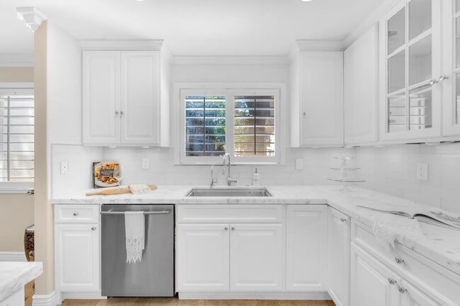 Building Photo - 600 Pennsylvania Ave