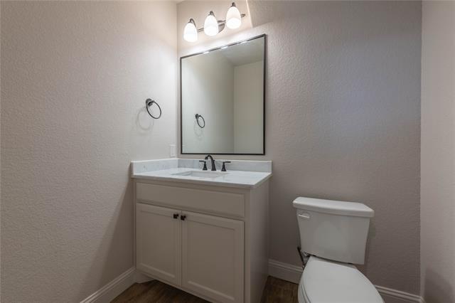 Building Photo - 9716 Thorncrown Ln