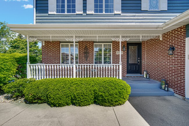 Building Photo - 10700 Churchill Dr