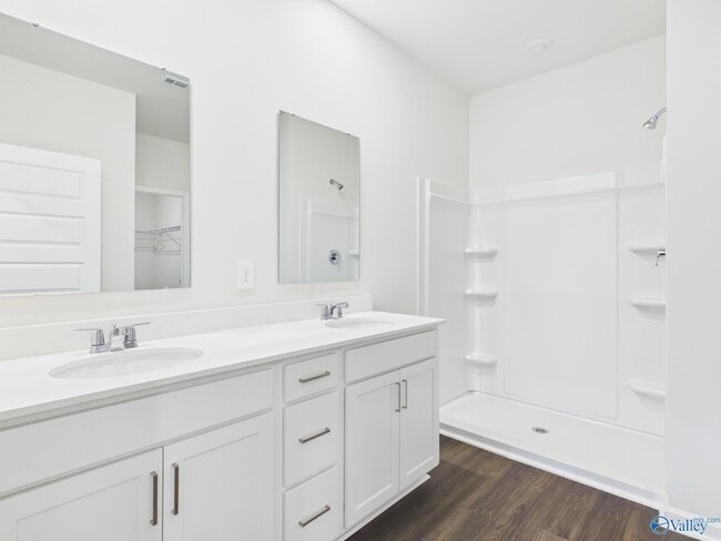 Building Photo - 237 Murphy Ln