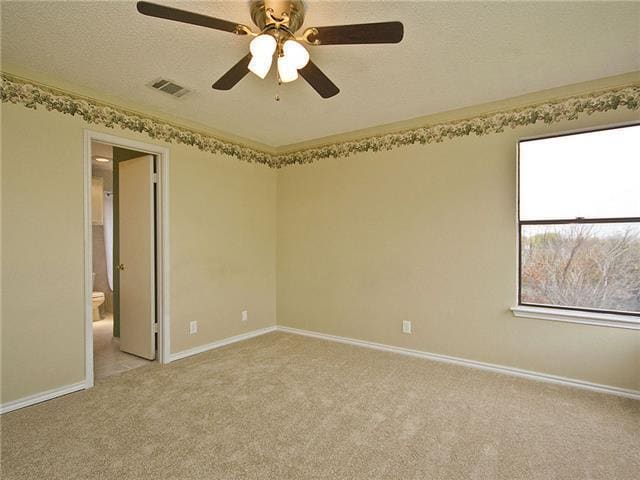 Building Photo - 1411 Clearview Loop