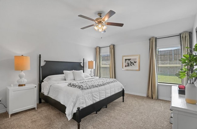 Master bedroom - 2638 Azales Run Dr