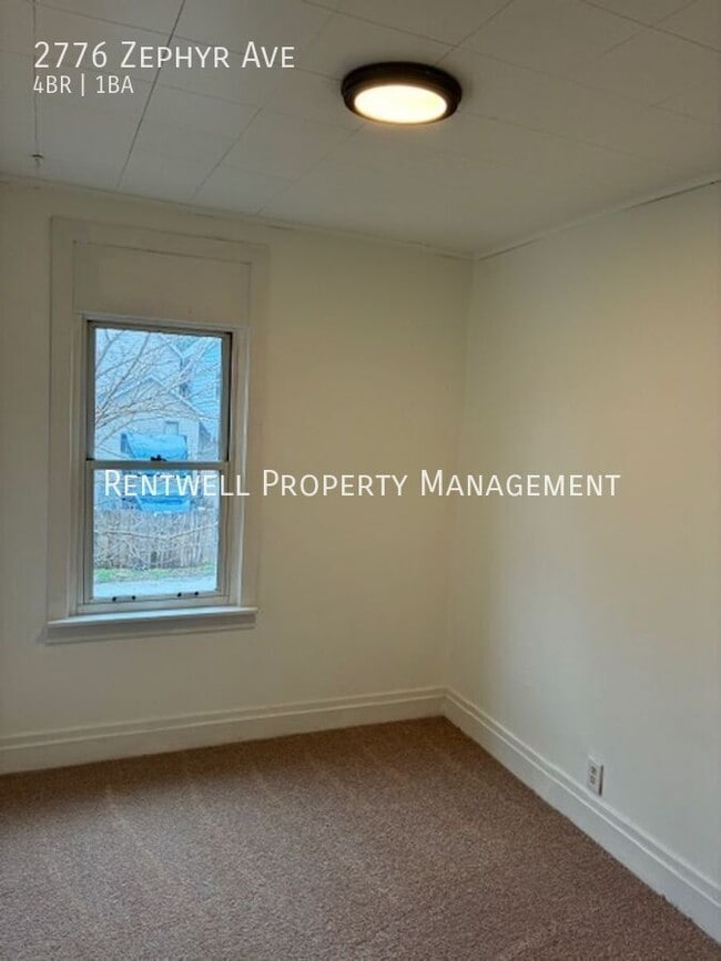 Building Photo - 2776 Zephyr Ave