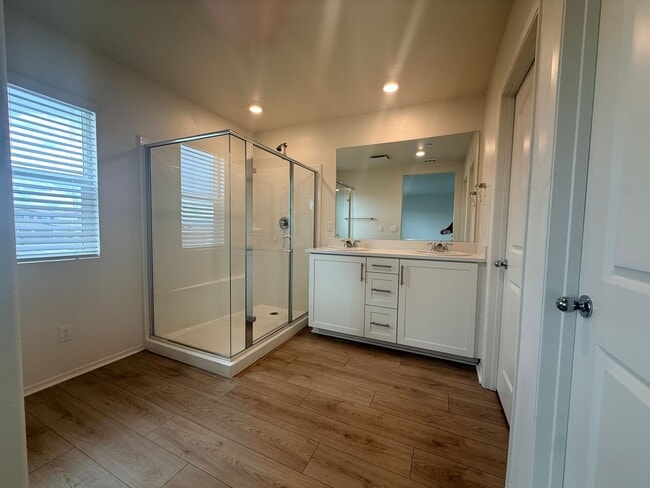 Building Photo - Beautiful newer 3-Bedroom home is now renting