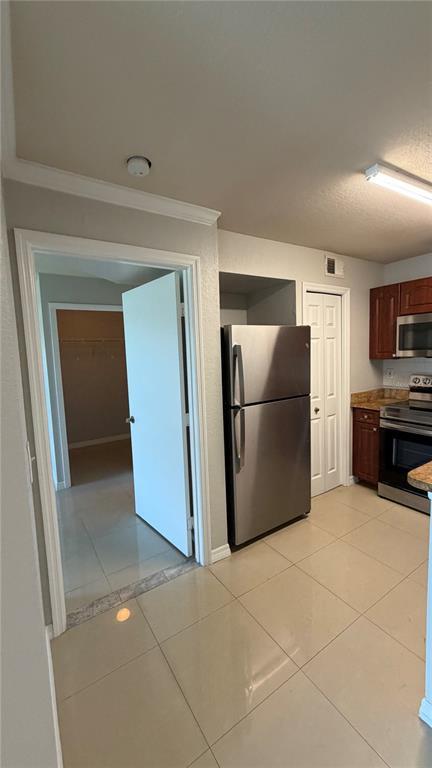Building Photo - 4209 Woodstorks Walk Way