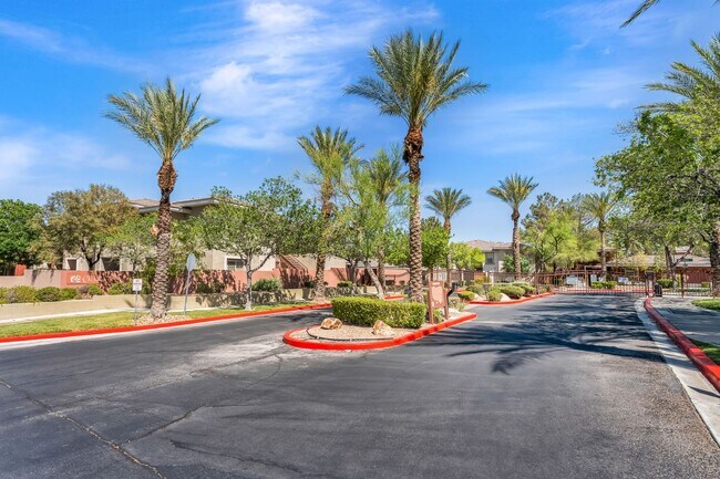 Building Photo - 904 Duckhorn Ct