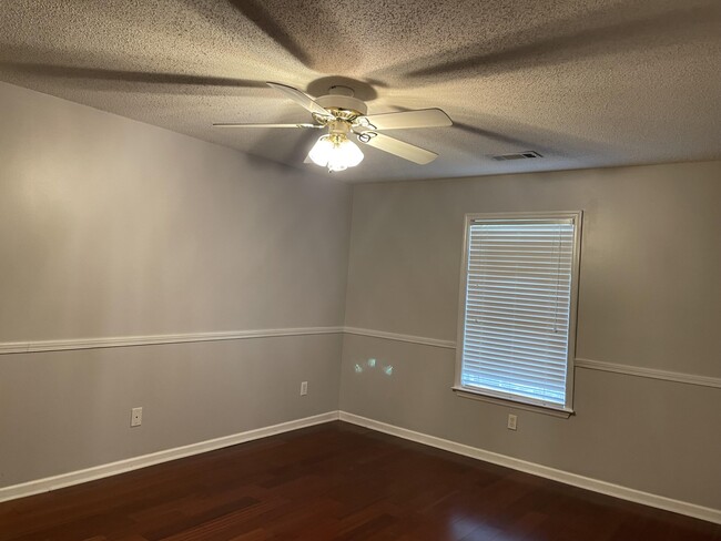 Building Photo - 1315 Triple Tree Ln SW