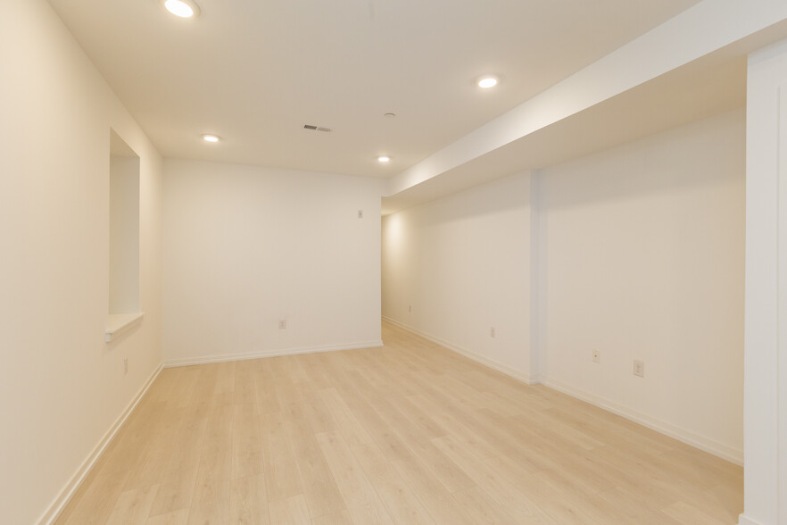 Building Photo - 1247 N 27th St