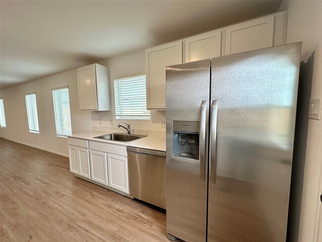 Building Photo - 4130 Brazos Brk Trl