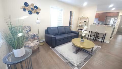 Living Room - 2137 Highland Ave